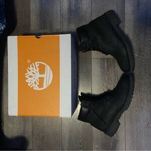 all black timberland boots